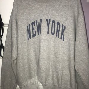 Brandy Melville sweatshirt